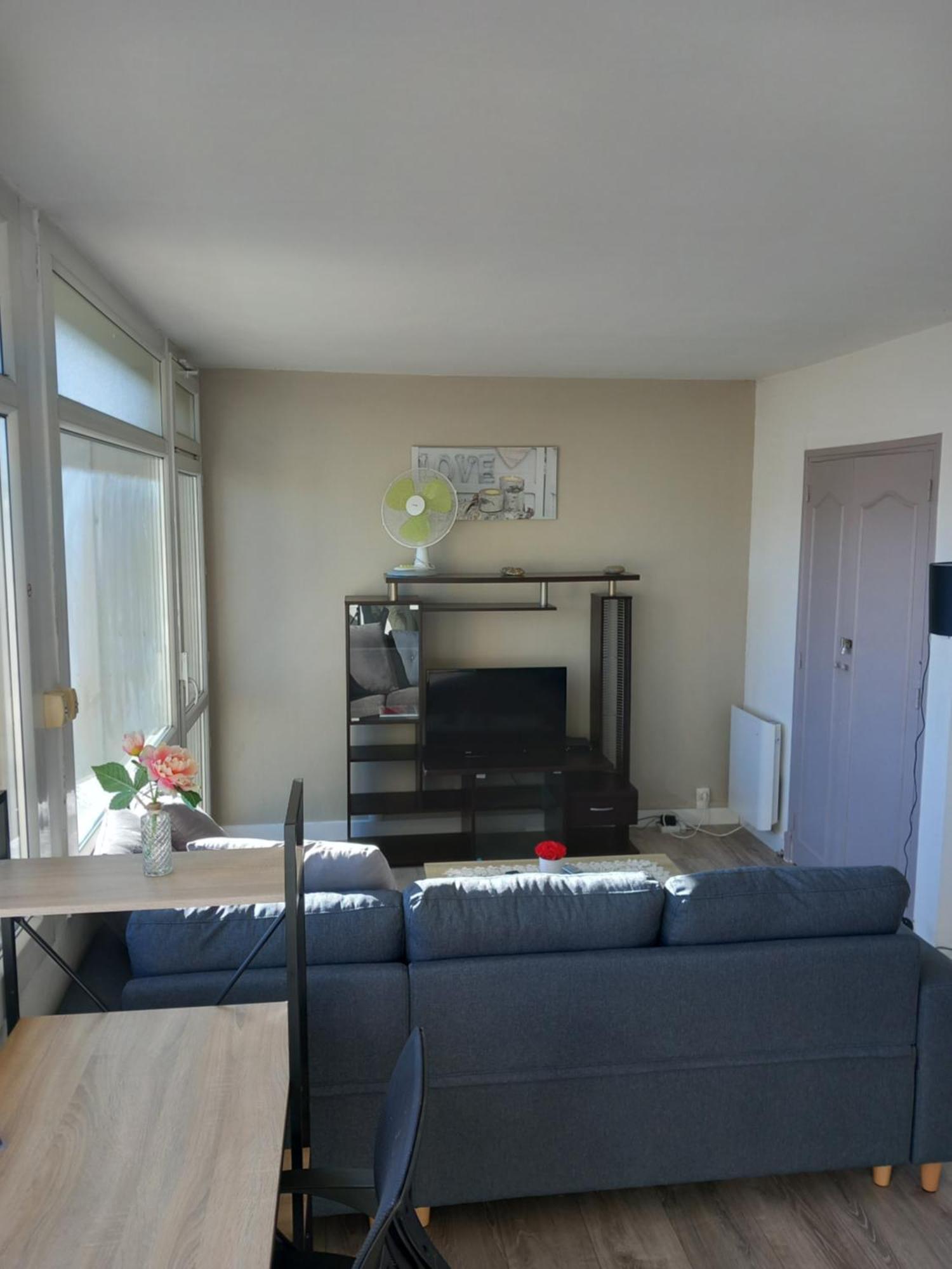 Cap Sud - 53M2- Vue Pyrenees- Hypercentre-Wifi Fibre -Nouvelle Literie Apartment Tarbes Exterior photo